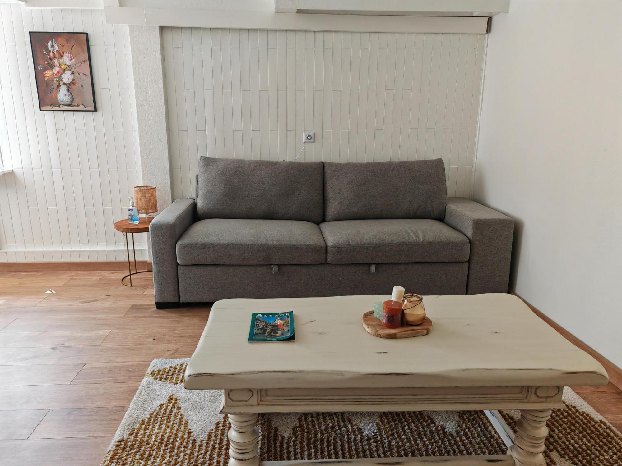 Appartement " Le Chardonneret " Issenheim Exterior photo